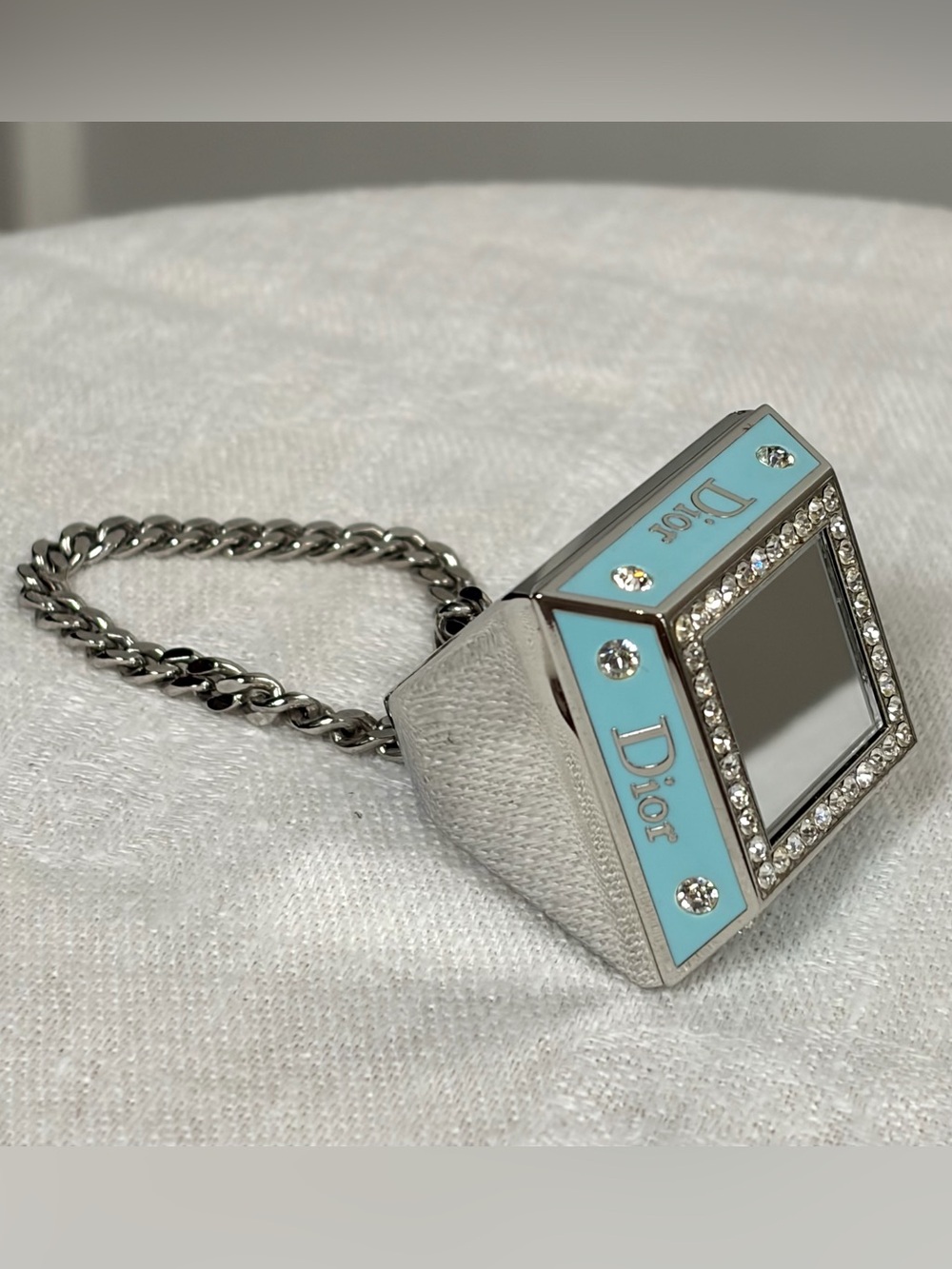 Dior 2005 Princess Ring&Compact, Crystals, mirror, bagcharm, collectible,blue - Picture 5 of 12